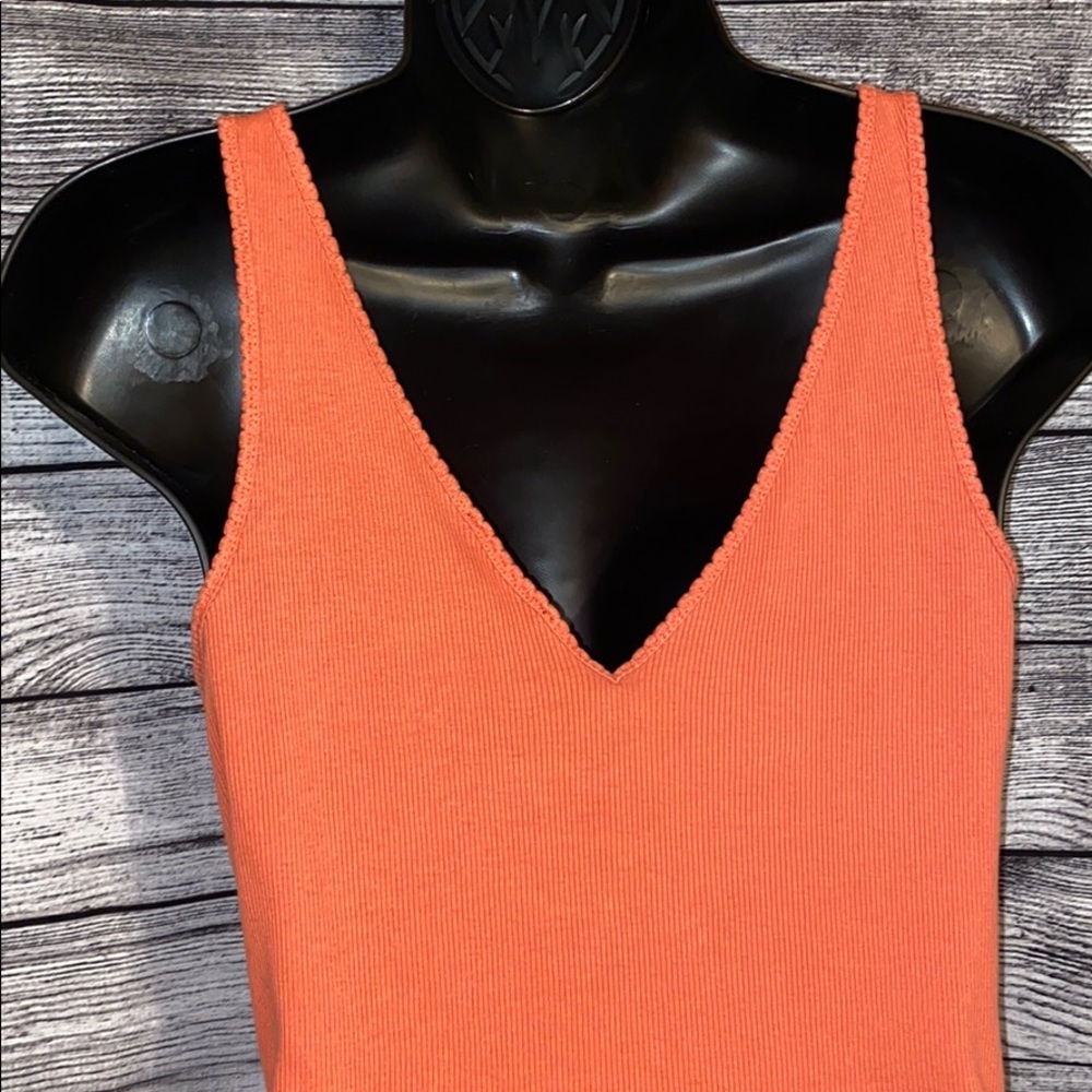 Express Delicate Double V tank - Picture 9 of 14